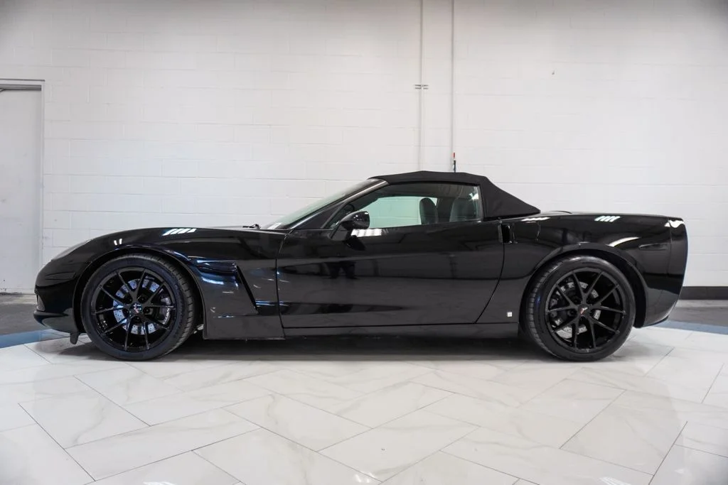 Used 2008 Black Chevrolet Base image 27