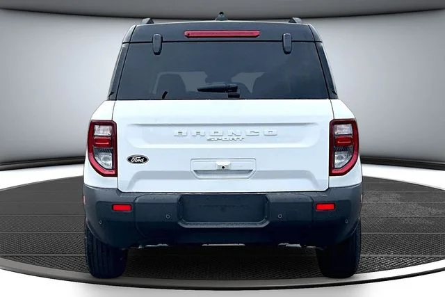 New 2026 Oxford White Ford Outer Banks® image 4