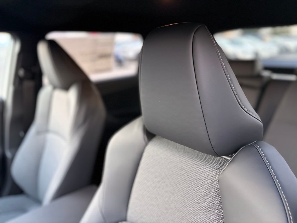 2026 Toyota bZ XLE - Photo 17