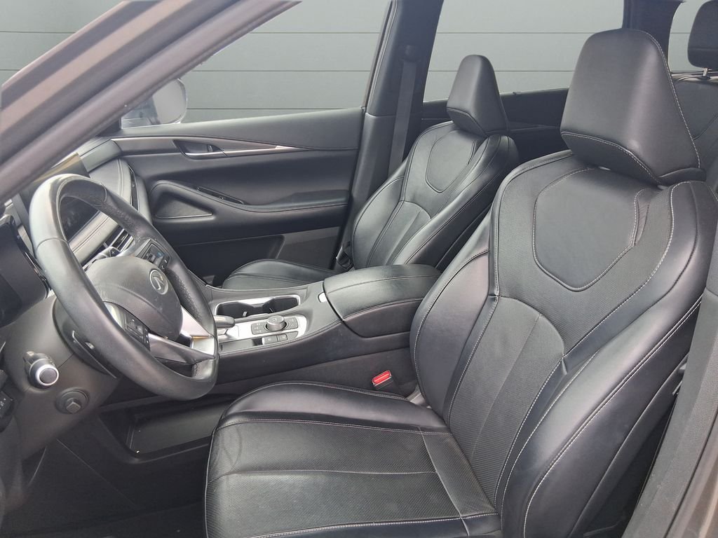 Used 2023 Gray INFINITI LUXE image 11