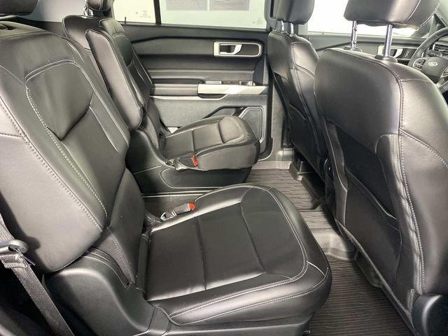 Used 2023 Black Ford XLT image 12