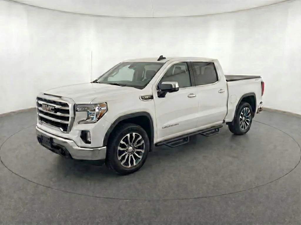 2019 GMC Sierra 4WD Double Cab Standard Box SLE's photo