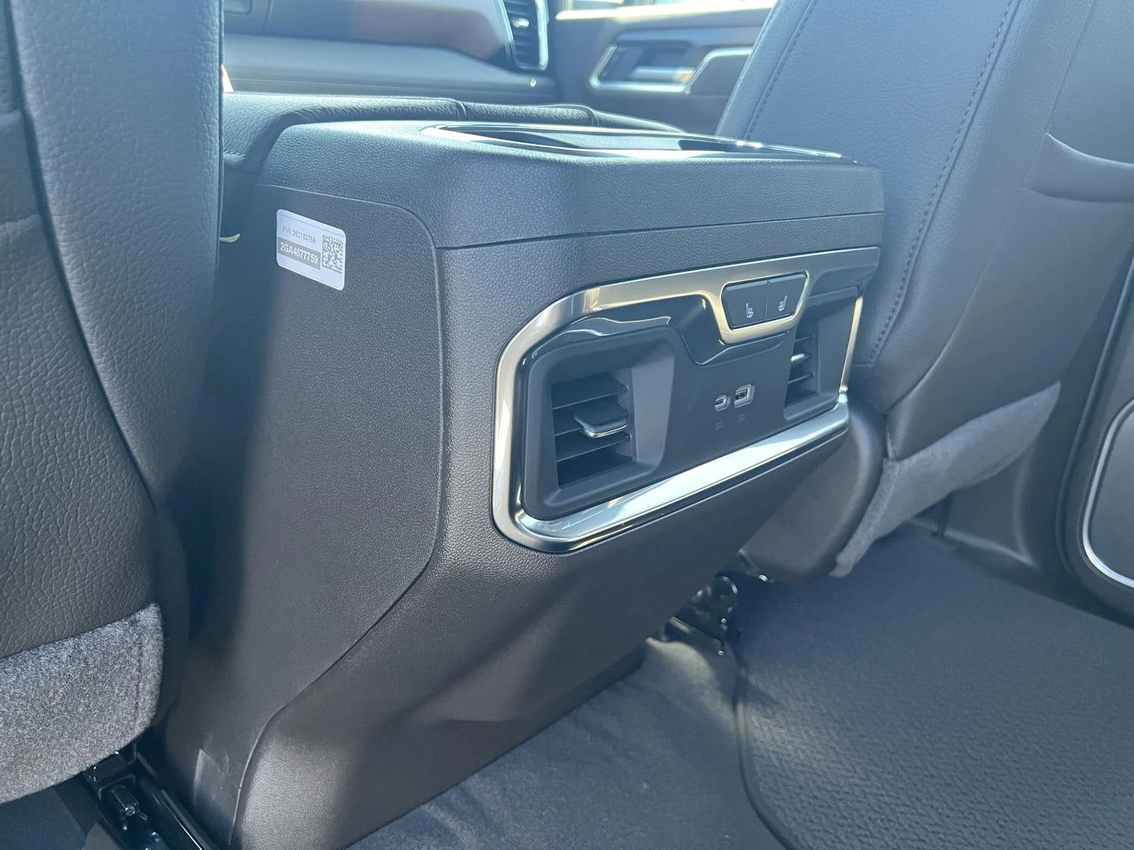 2026 GMC Sierra 3500HD Denali - Photo 33