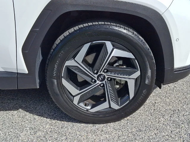 Used 2022 Gray Hyundai Limited image 8