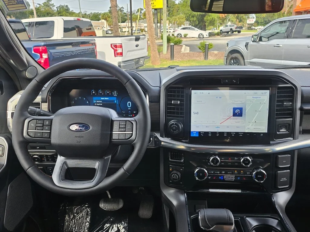 New 2026 Avalanche Ford Lariat® image 26