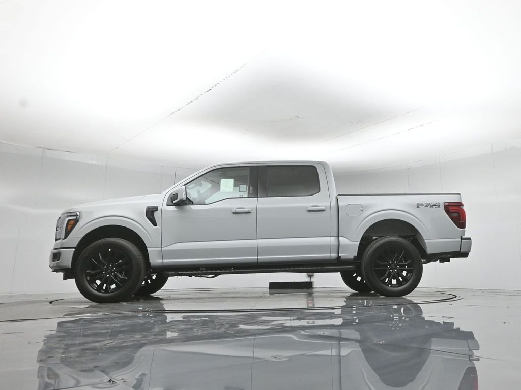 New 2026 Avalanche Ford Lariat image 7