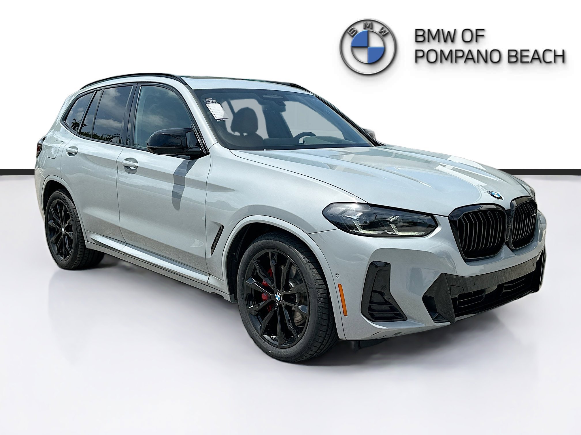 2023 BMW X3 M40i's photo