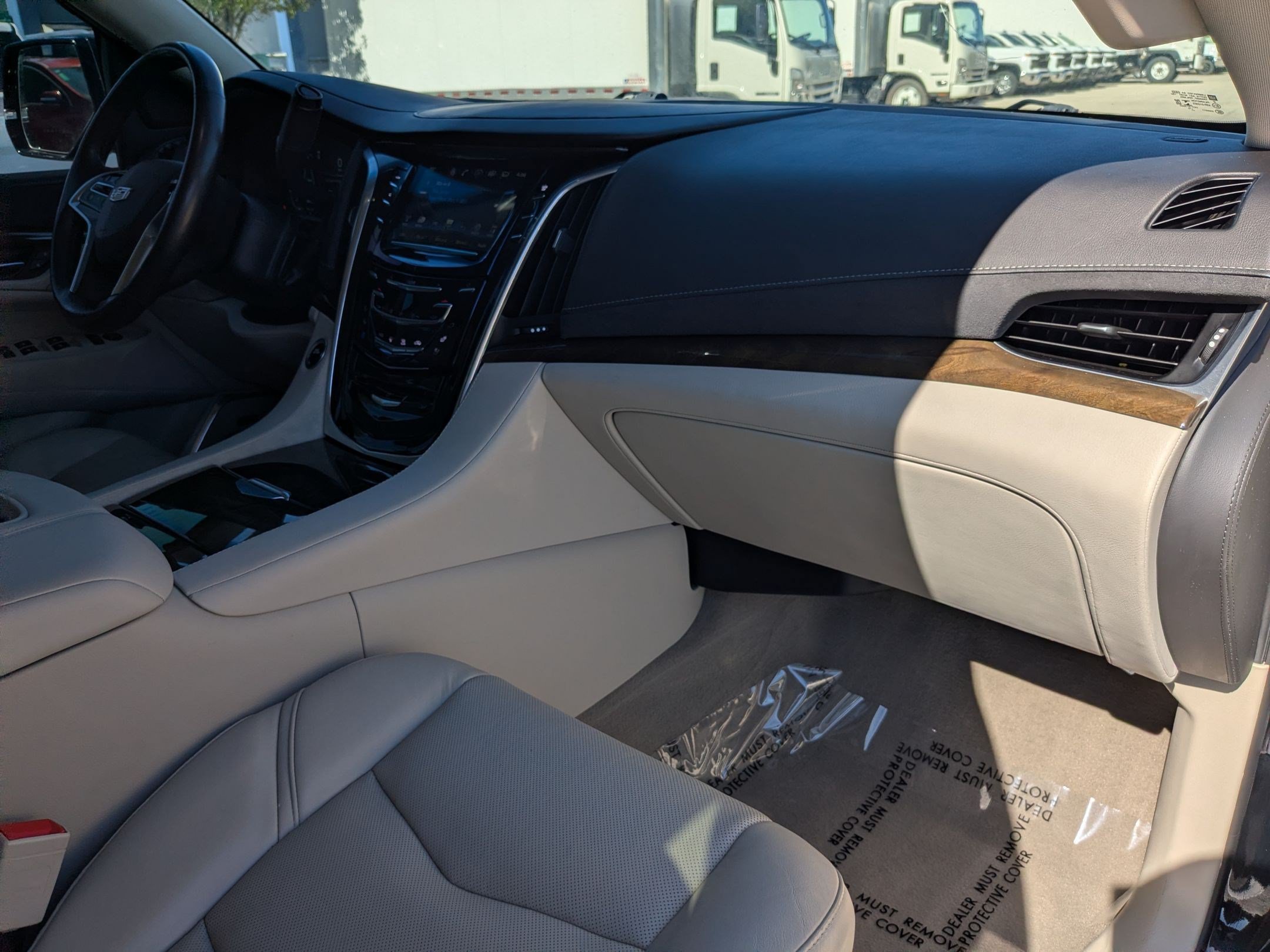 2020 Cadillac Escalade ESV Luxury - Photo 31