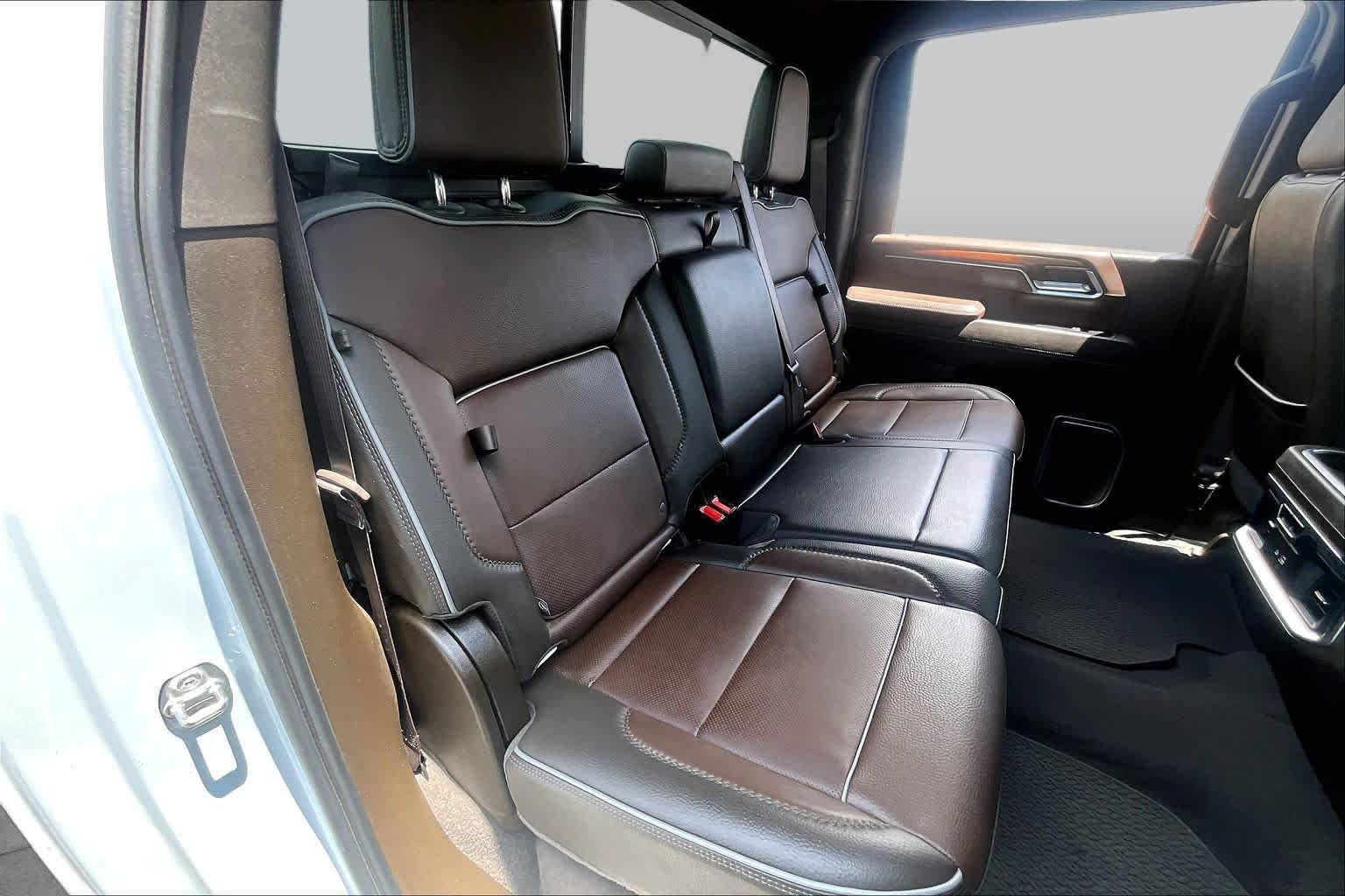 Used 2026 Glacier White Tricoat GMC Denali image 19