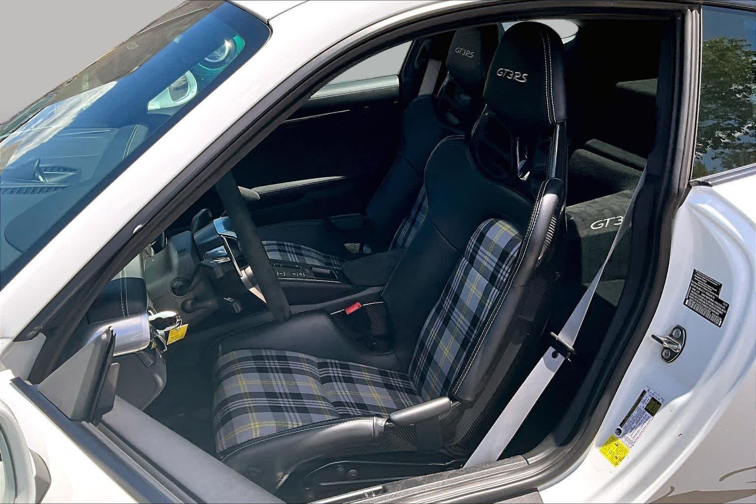 Pre-Owned 2016 Porsche 911 GT3 RS