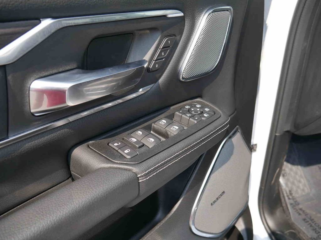 2026 RAM 1500 Laramie - Photo 35