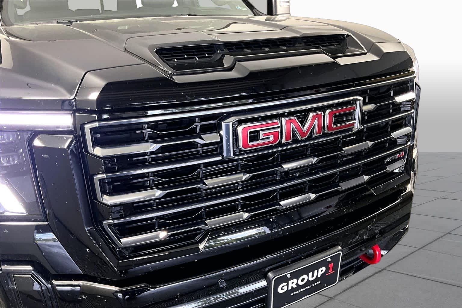 2025 GMC Sierra 3500HD AT4 - Photo 28