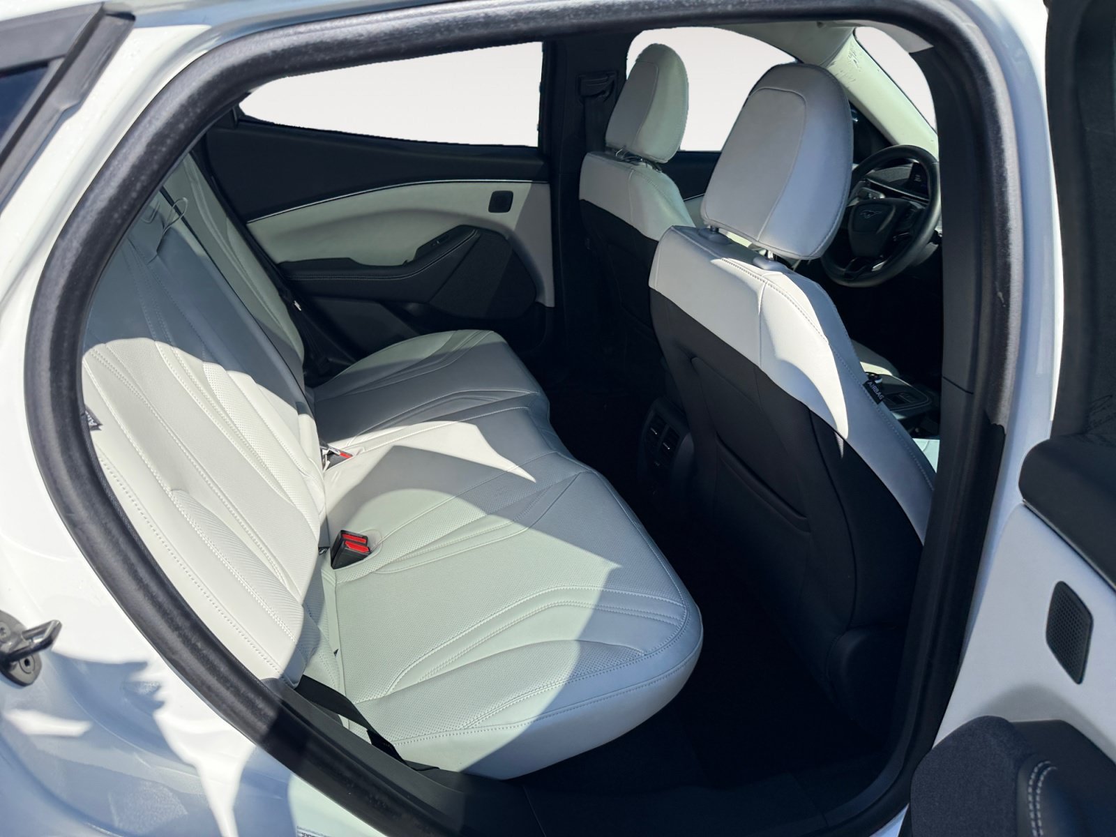 Certified Used 2023 White Metallic Ford Premium image 18