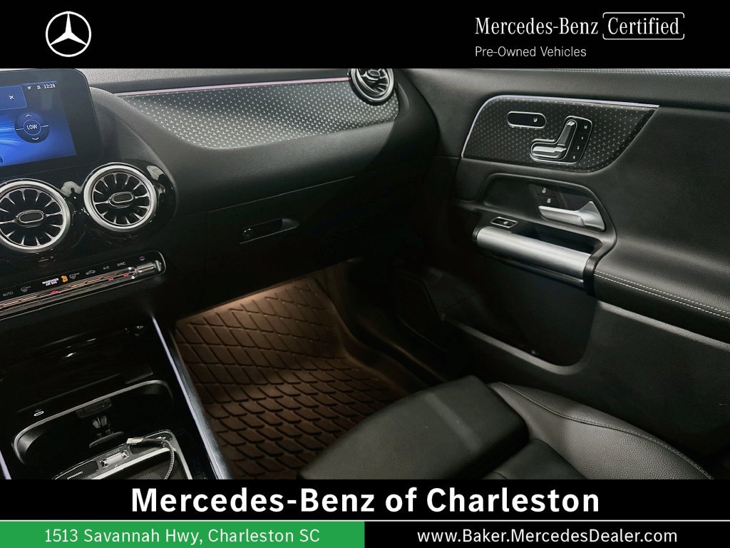 Used 2025 Black Mercedes-Benz GLA 250 image 22