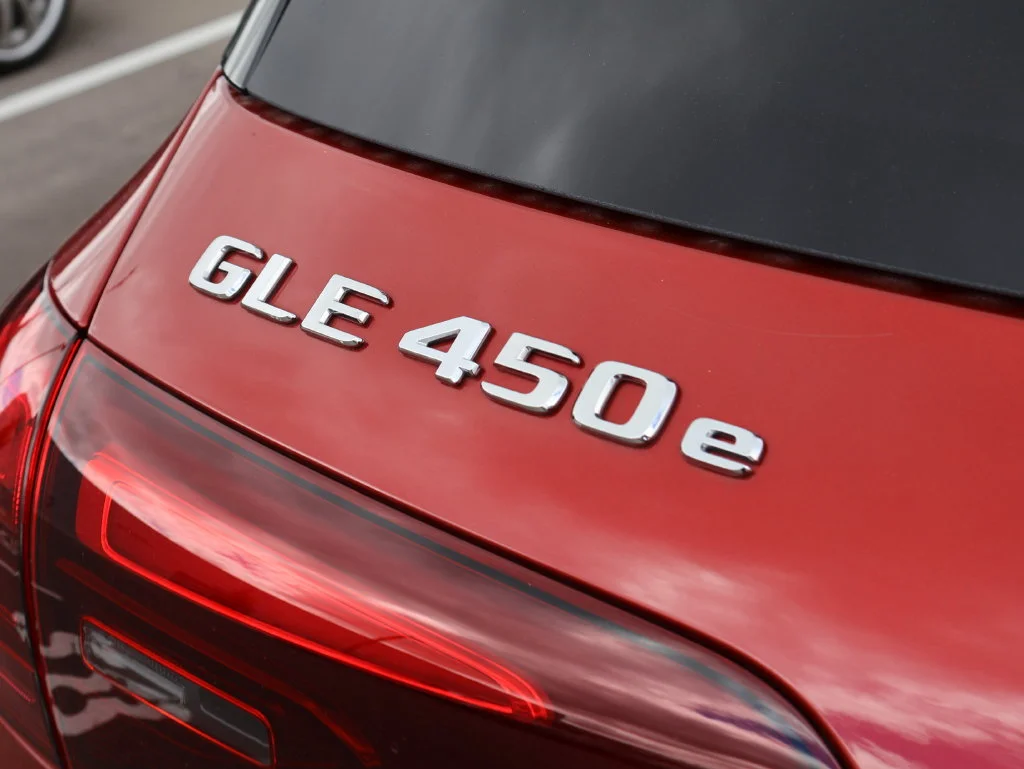 Used 2024 Red Mercedes-Benz GLE 450e image 15