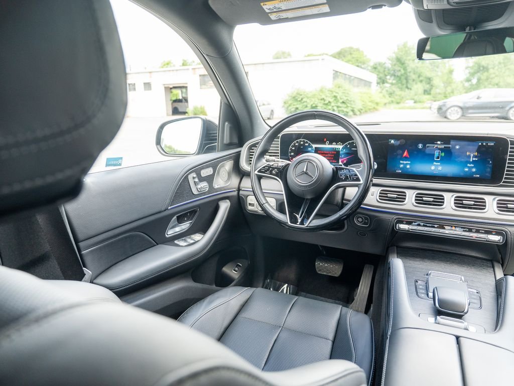 Used 2024 Gray Mercedes-Benz GLE 450 image 18