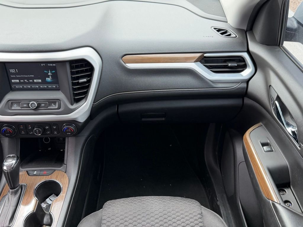 Used 2019 Silver GMC SLE-1 image 11