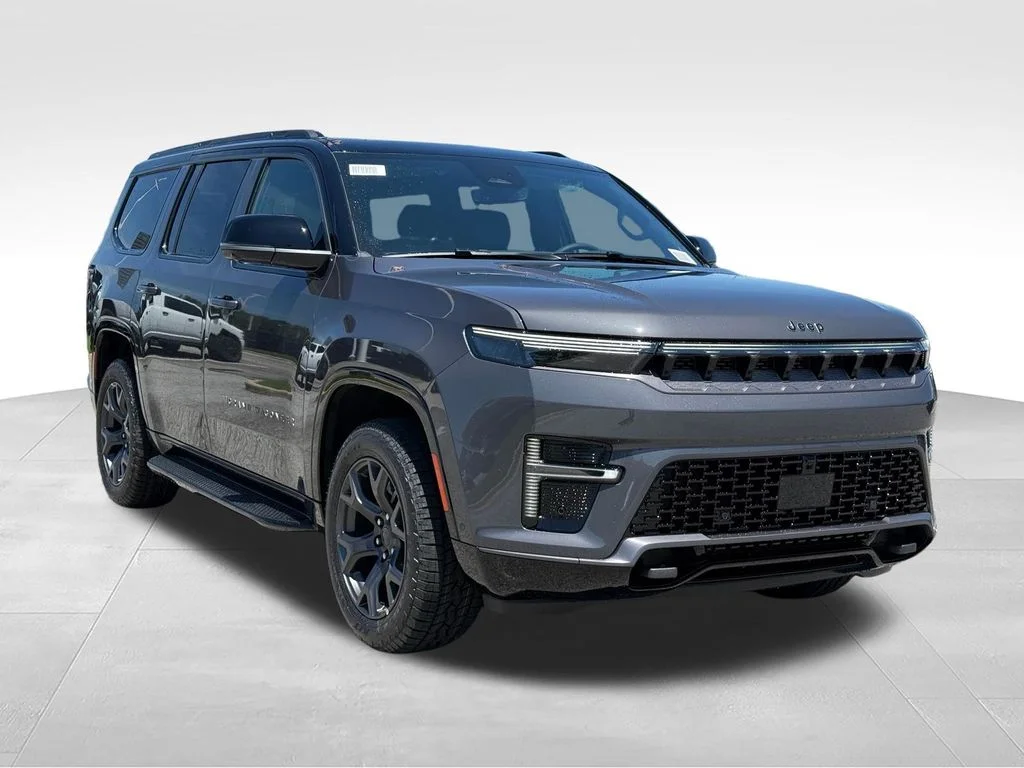 New 2026 Baltic-Gray Metallic Clear-Coat Exterior Paint Jeep Upland image 30