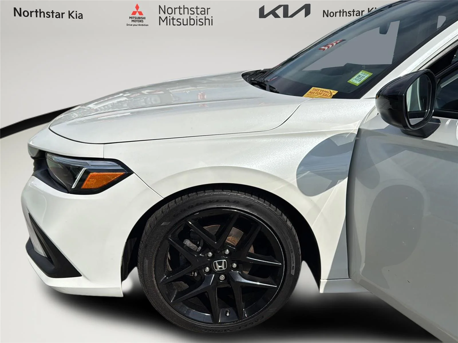 Used 2024 Platinum White Pearl Honda Sport image 29