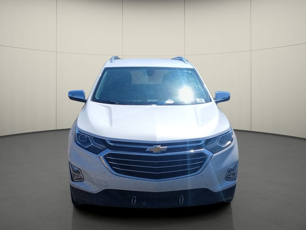 Used 2019 Beige Chevrolet Premier image 2