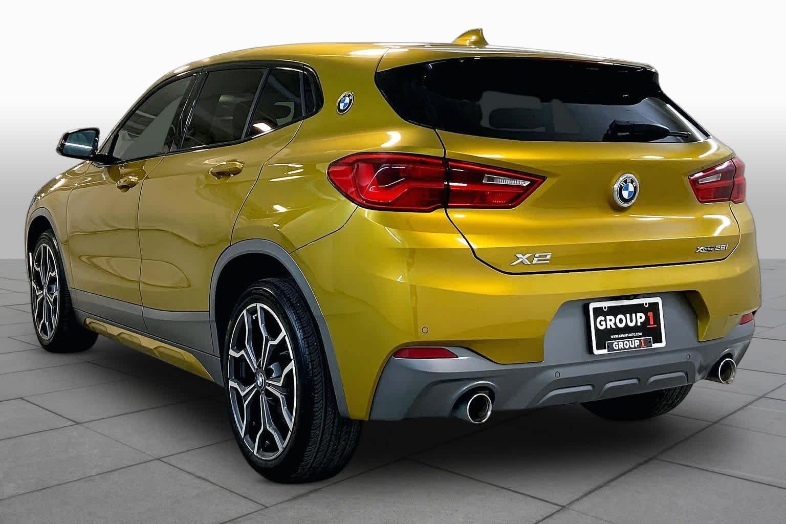 Used 2020 Galvanic Gold Metallic BMW xDrive28i image 11