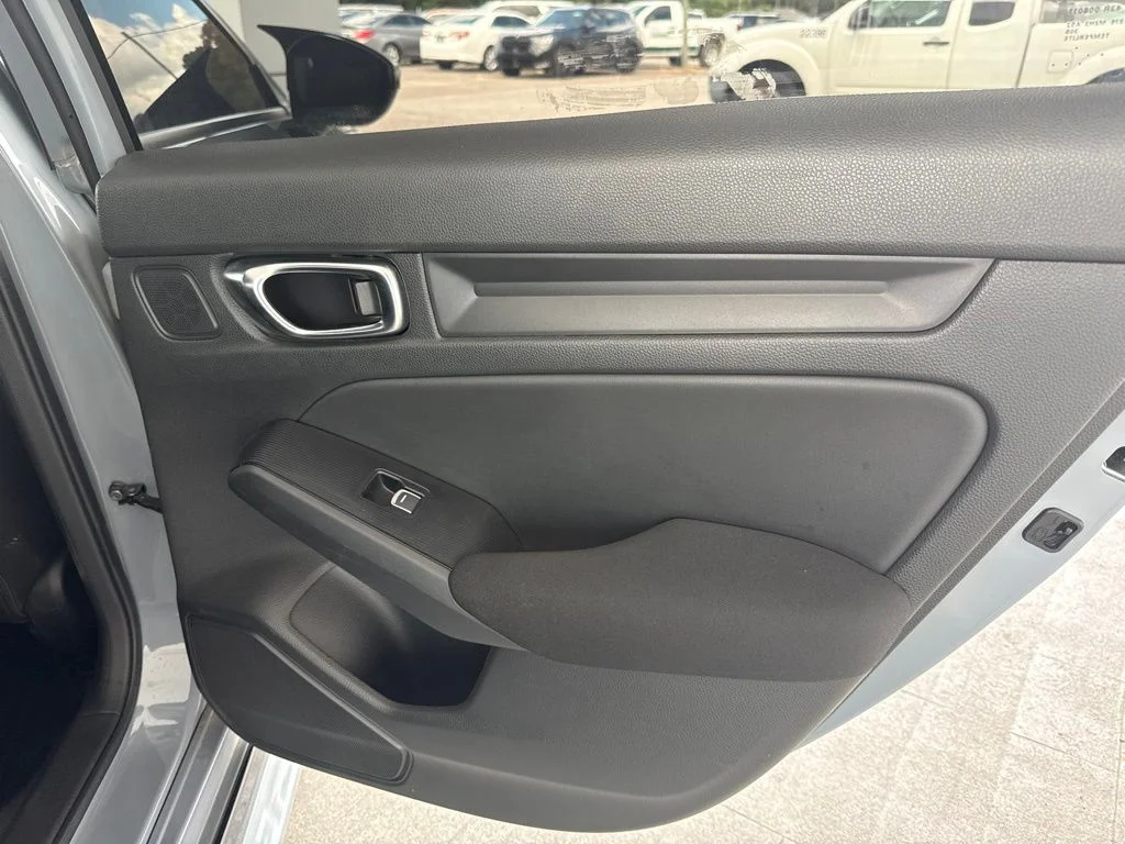 Used 2024 Gray Honda Base image 34