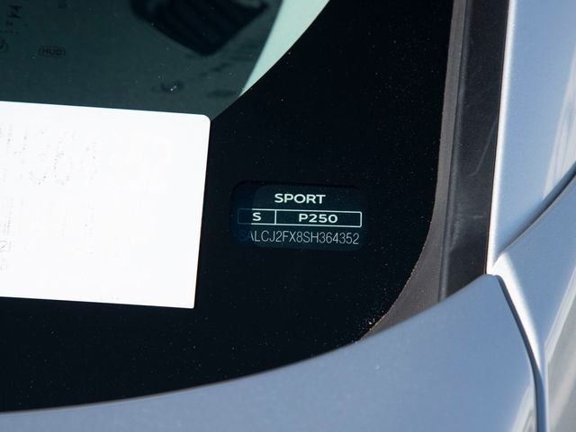 Certified Used 2025 Hakuba Silver Metallic Land Rover S image 41