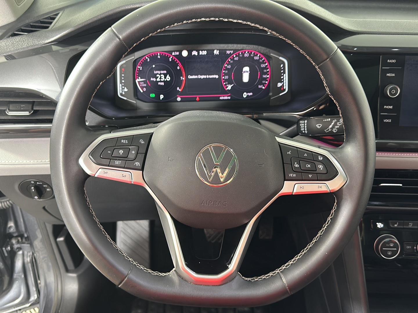 Used 2022 Platinum Gray Metallic Volkswagen SEL image 27