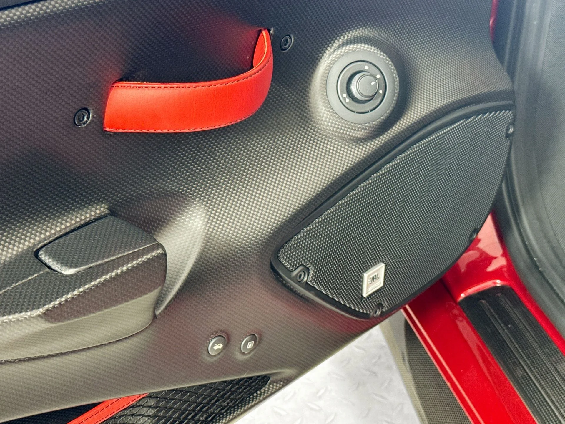Certified Used 2020 Rosso Fuoco Ferrari Base image 16