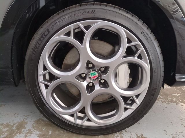Used 2024 Grigio Ascari Metallic Alfa Romeo Ti image 9