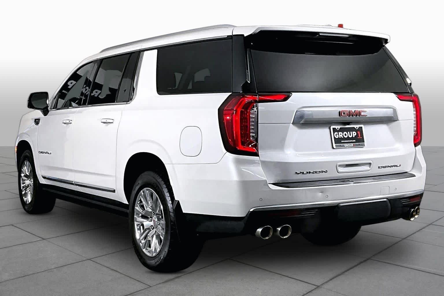 2022 GMC Yukon XL Denali - Photo 12