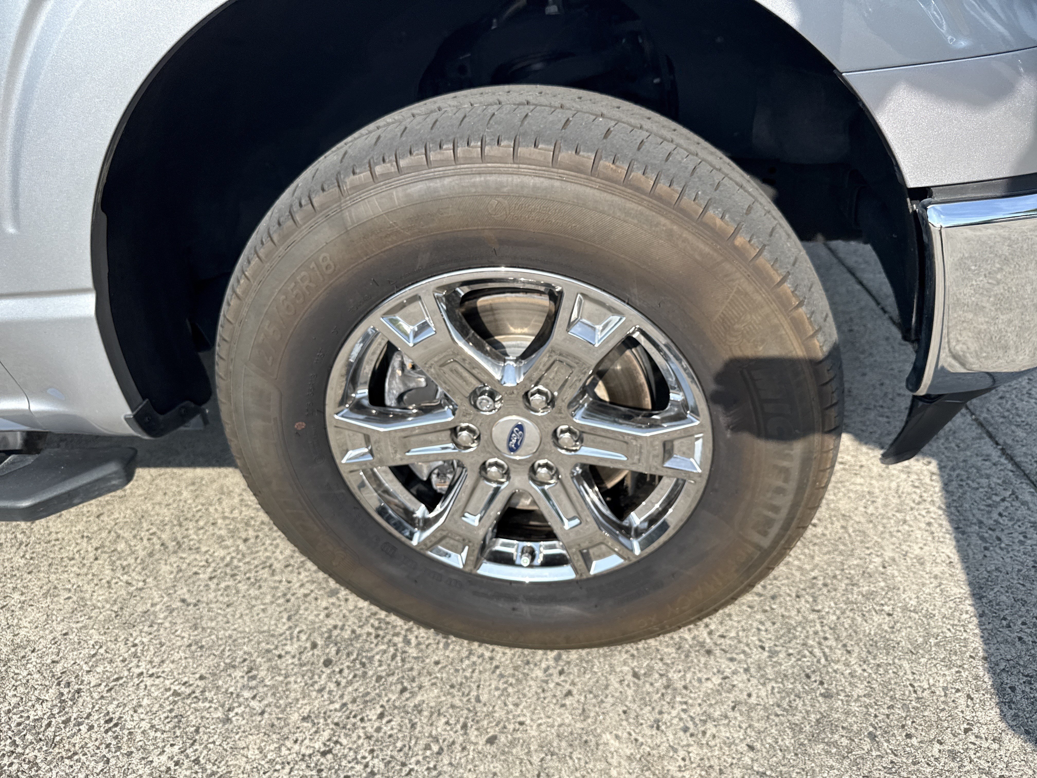 Used 2023 Silver Metallic Ford XLT image 12