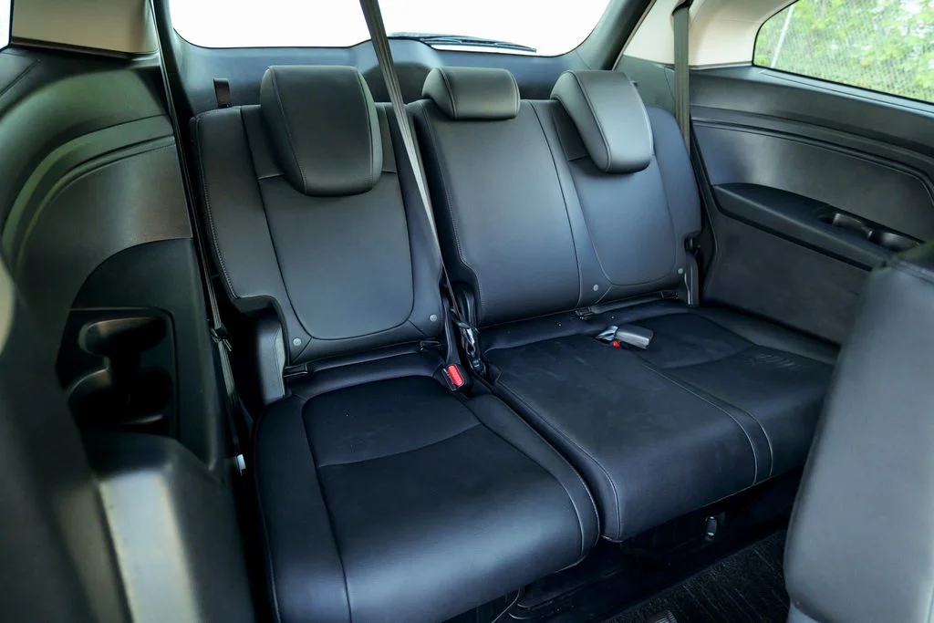 Used 2025 White Honda EX-L image 31