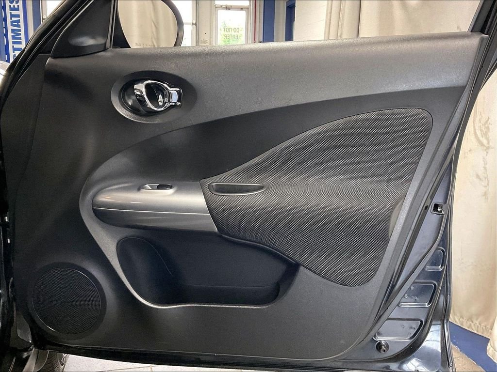 Used 2014 Black Nissan S image 12
