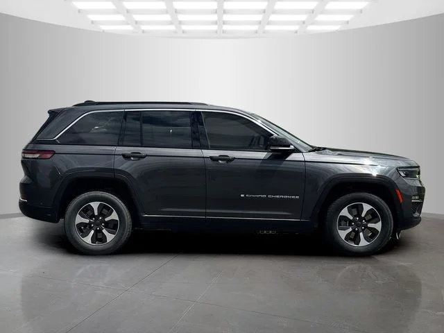 Used 2024 Gray Jeep 4xe image 8