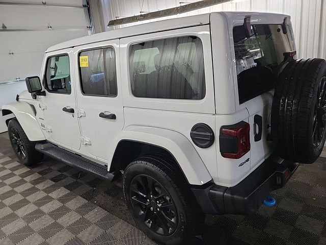 Used 2024 Bright White Clearcoat Jeep Sahara image 4