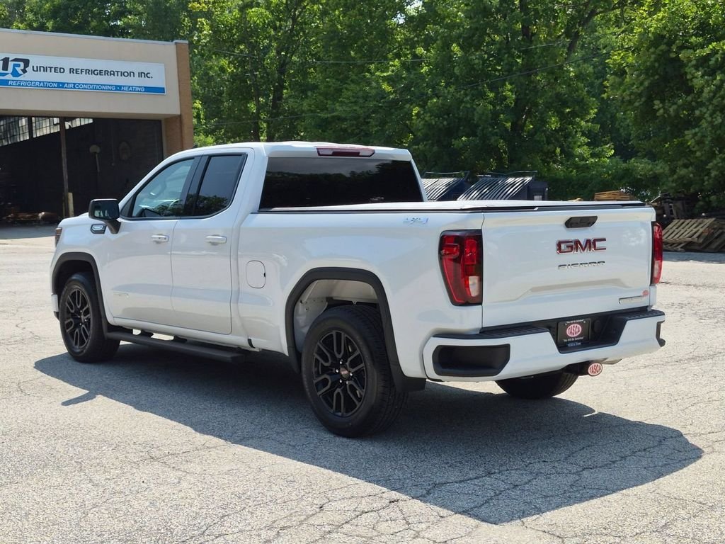 Used 2026 White GMC Elevation image 7