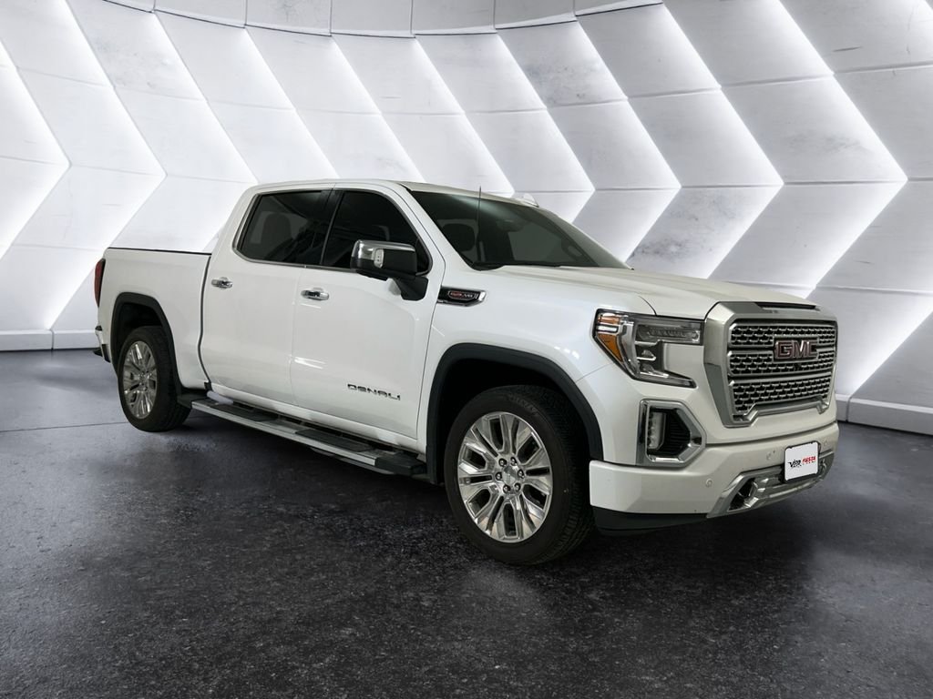 Used 2020 White GMC Denali image 1