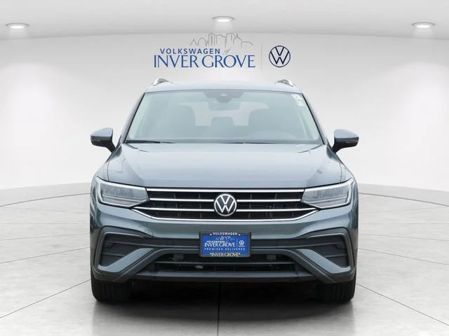 Used 2024 Volkswagen Tiguan SE with VIN 3VVMB7AX6RM009975 for sale in Inver Grove Heights, Minnesota