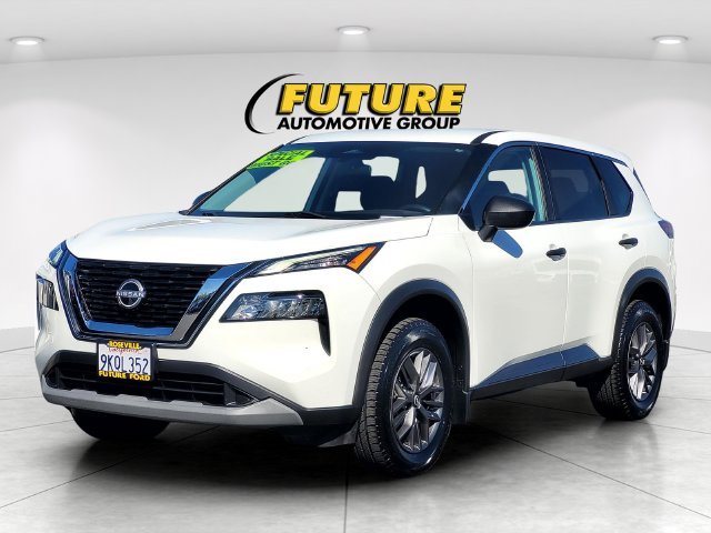 Used 2023 White Nissan S image 8