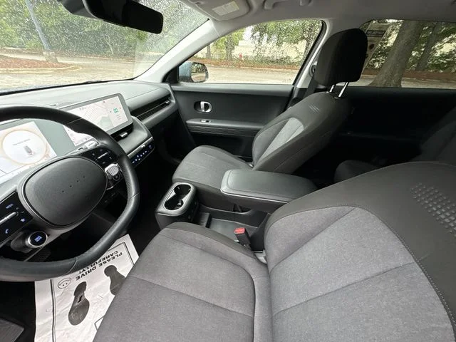Used 2024 Green Hyundai SEL image 21