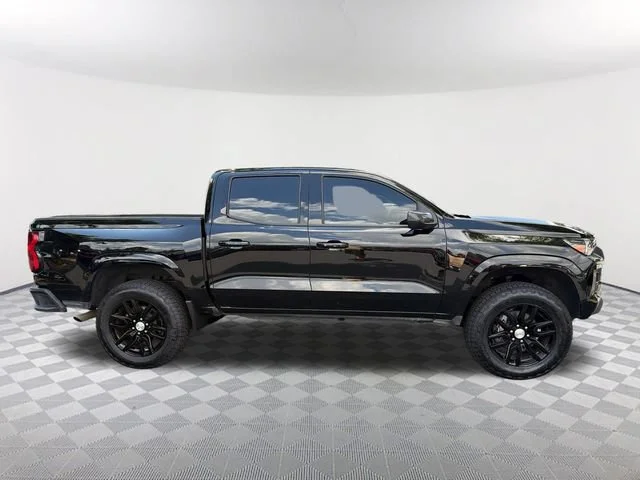 Used 2025 Black Chevrolet WT/LT image 4