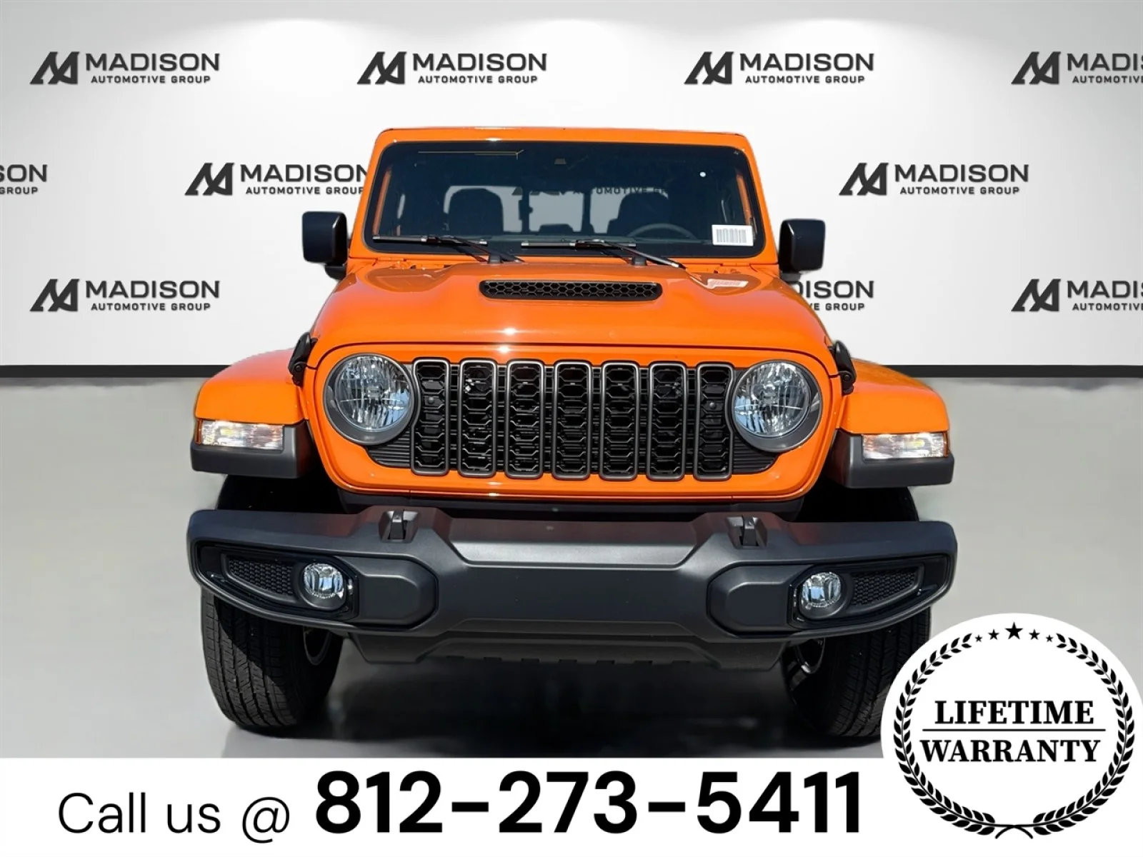 New 2025 Joose Jeep Sport S image 2