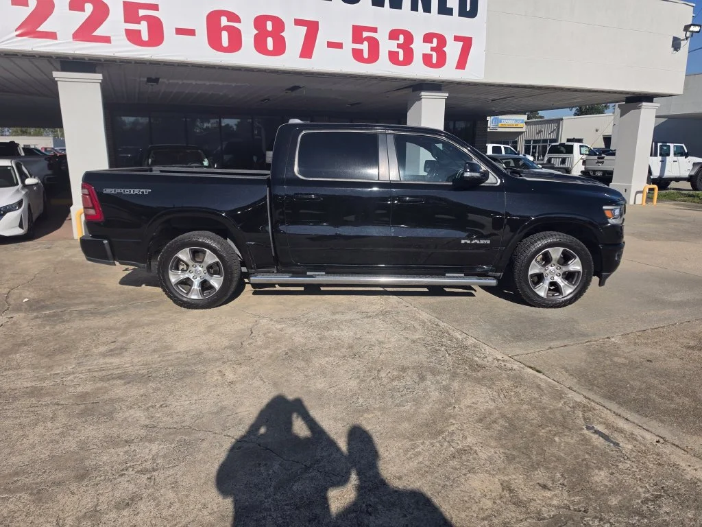 Used 2020 Black Ram Laramie image 8