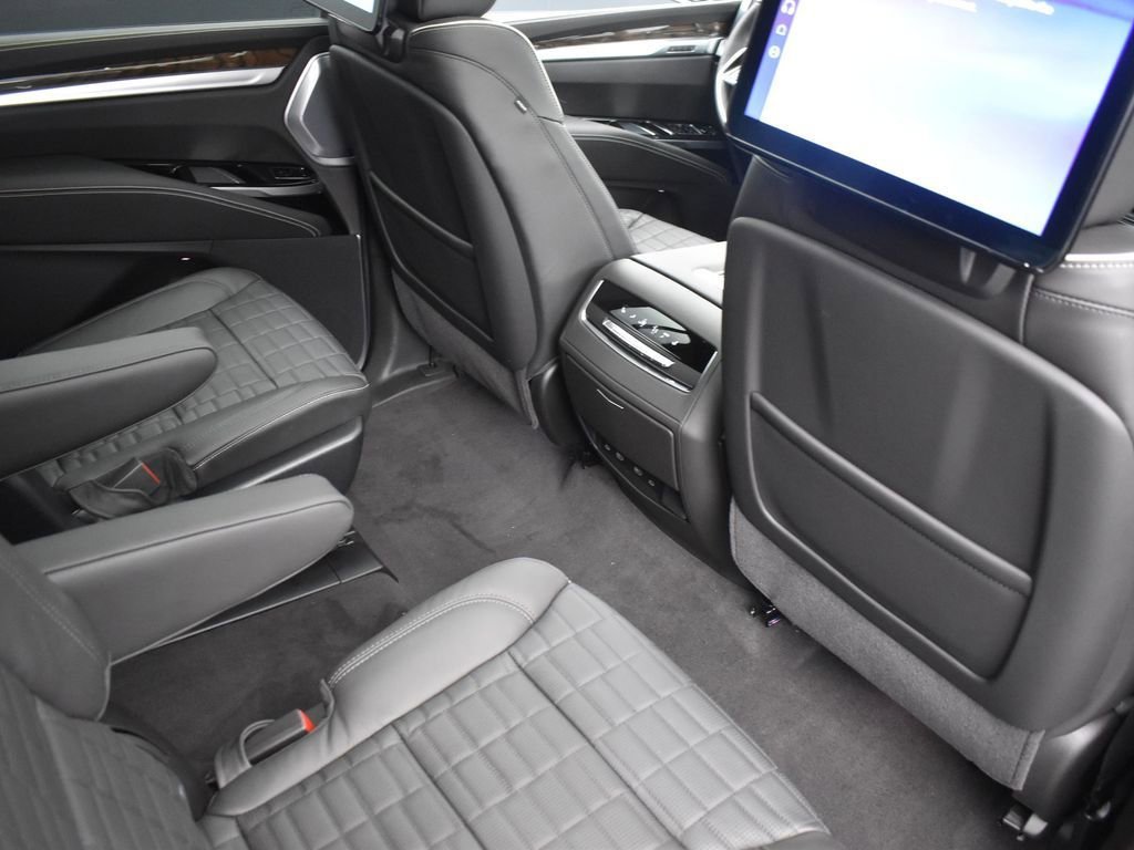 2026 CADILLAC ESCALADE ESV - Image 34