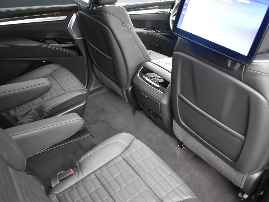 Certified Used 2026 Black Raven Cadillac Platinum Sport image 35