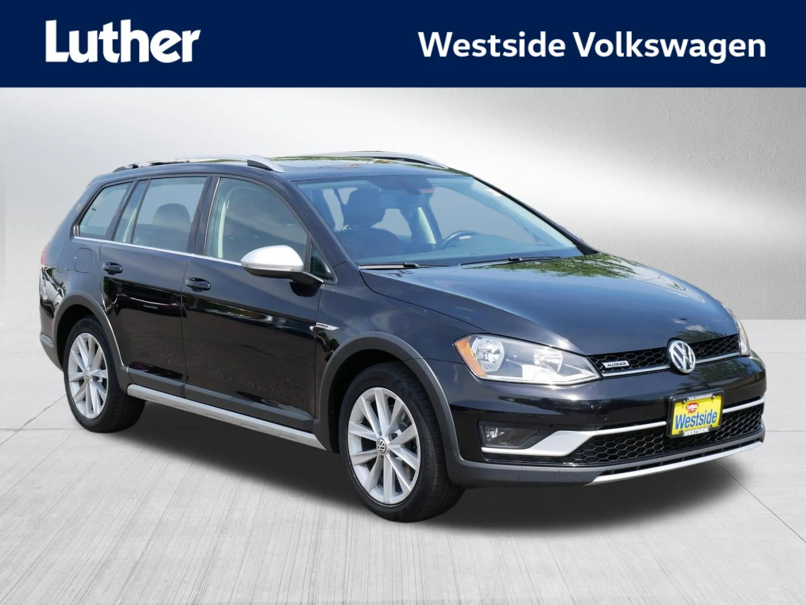 2017 Volkswagen Golf Alltrack TSI SE 4Motion DSG's photo