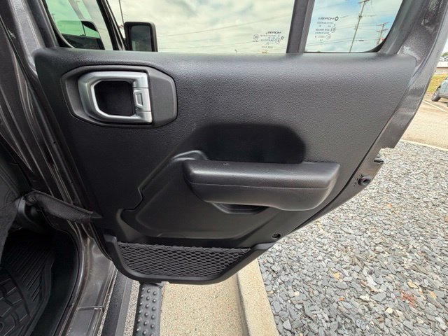 Certified Used 2020 Granite Crystal Clearcoat Metallic Jeep Unlimited Sport S image 21