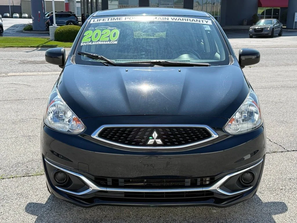 Used 2020  Mitsubishi LE image 2