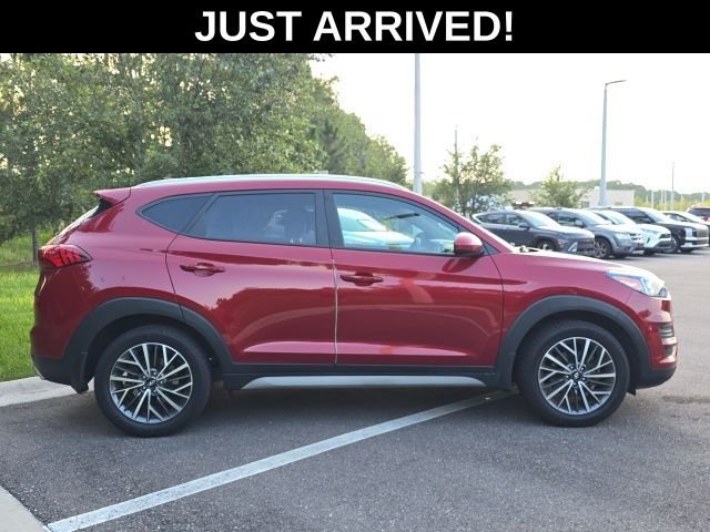 Certified Used 2021 Red Hyundai SEL image 3